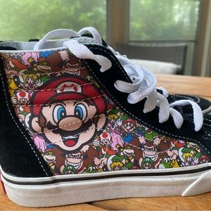 Vans Nintendo Super Mario Brothers High Top Game Over Sneakers.  Kids size 4.